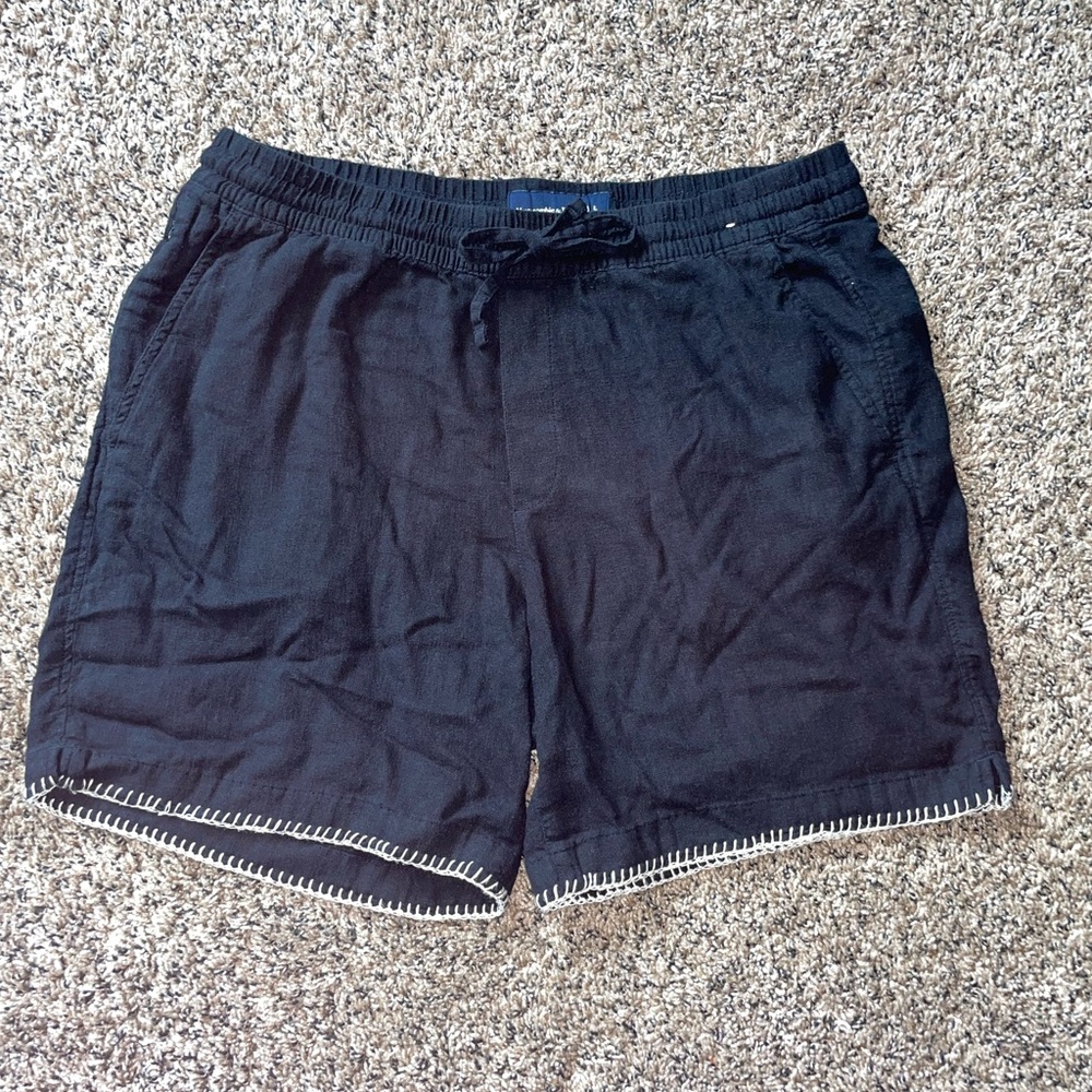 Black Casual Shorts with White Stitching